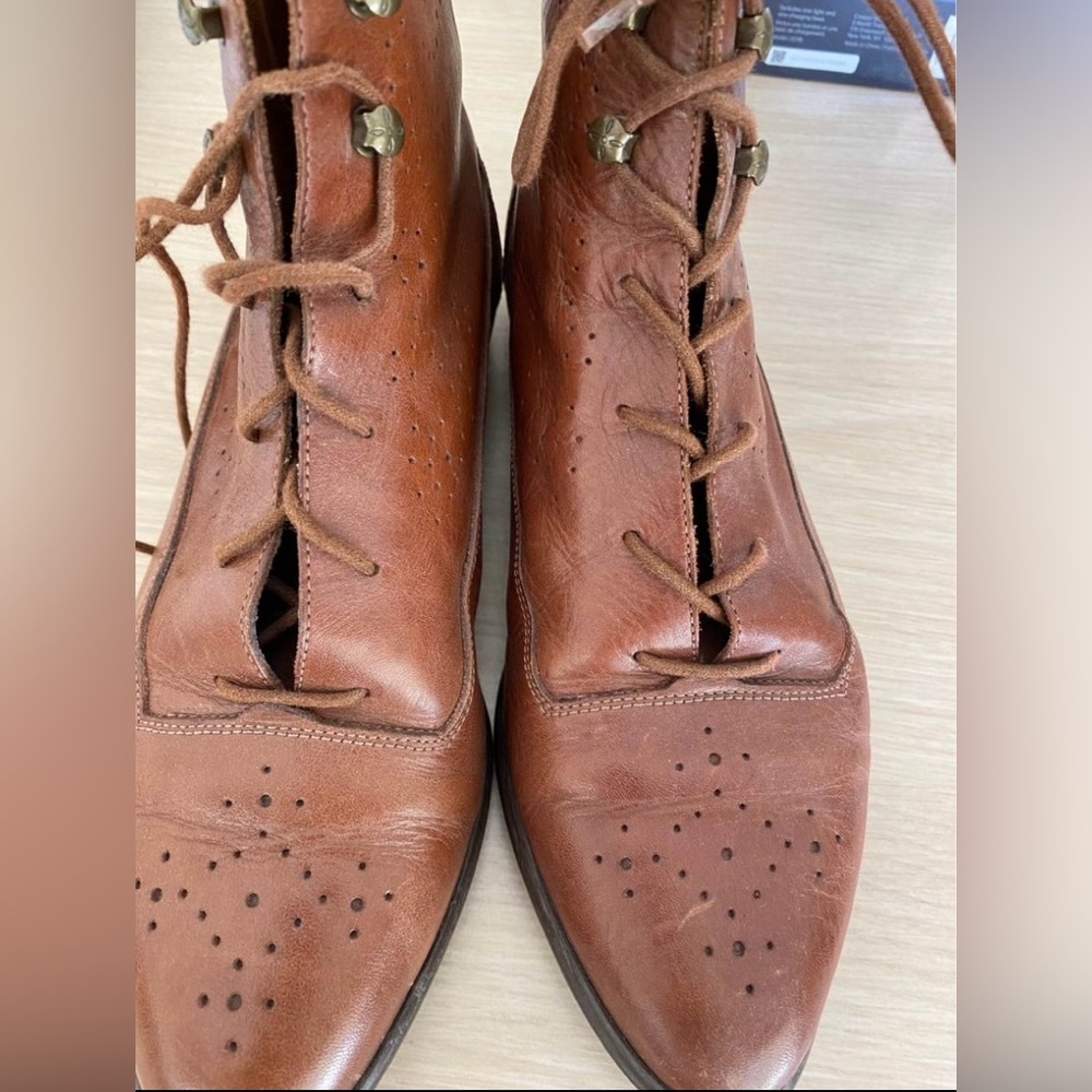 Vintage Woman's Boots Ankle Size 8.5M Leather Made In Brazil